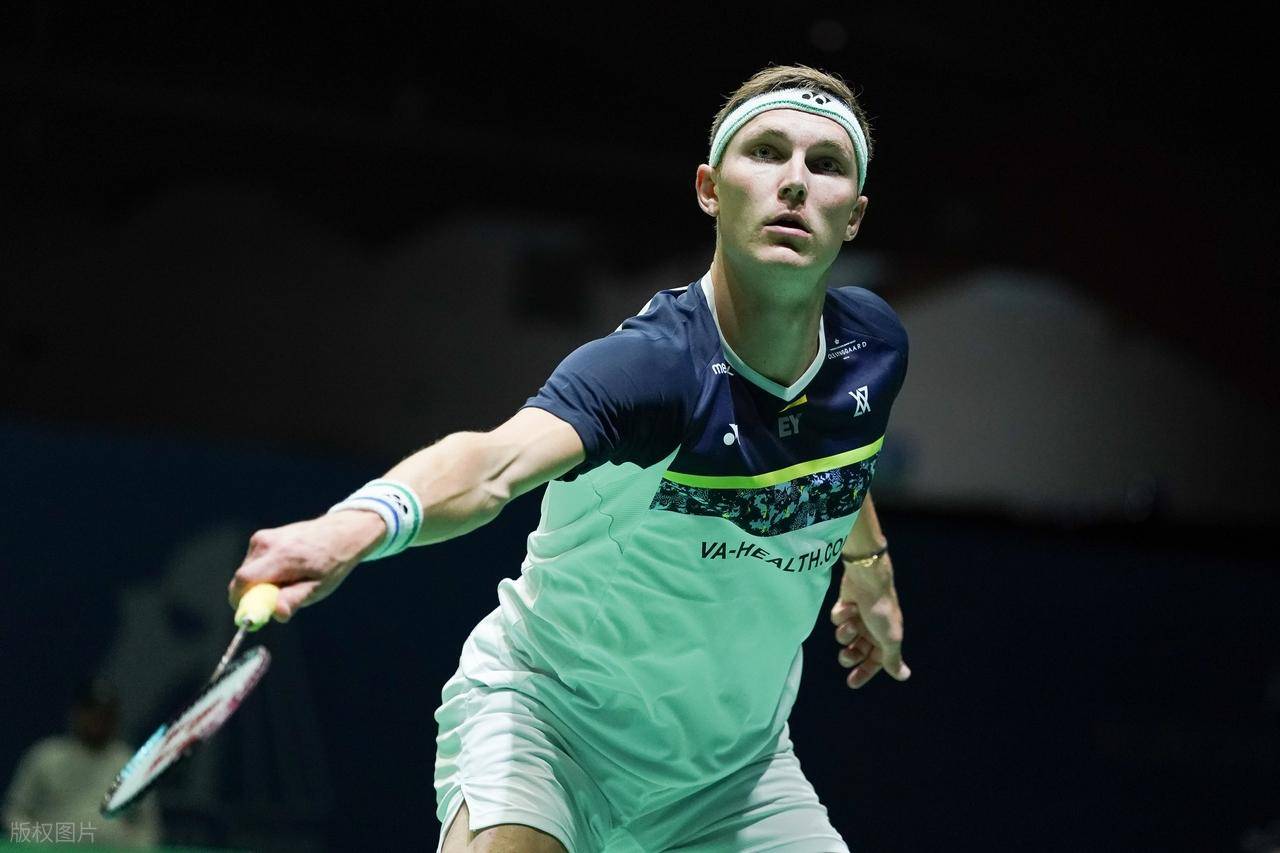 日本队轻取马来西亚队，安赛龙点燃赛场的简单介绍