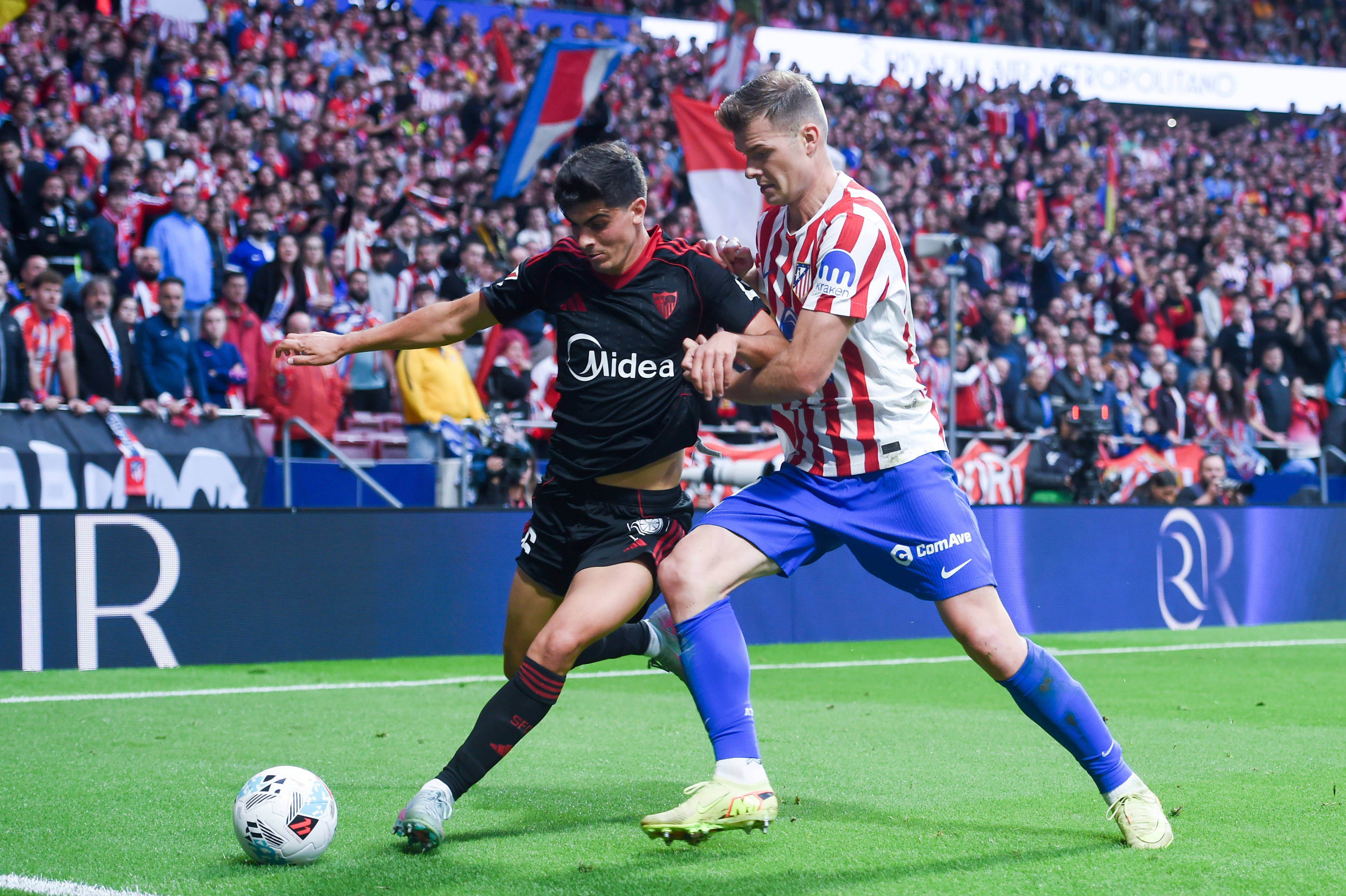 阿根廷绝杀塞维利亚，本泽马带队取胜