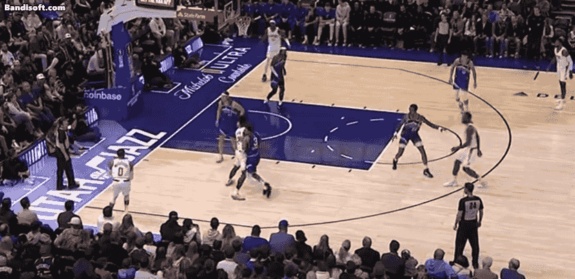 深圳队轻取爵士，克莱高光表现